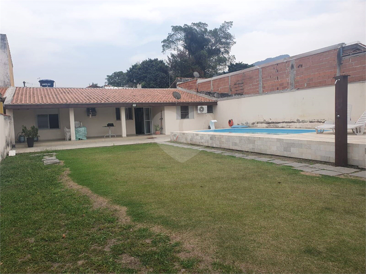Foto REO1095481