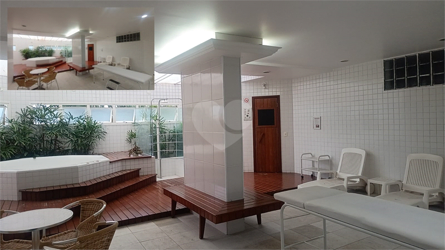 Foto REO1095484