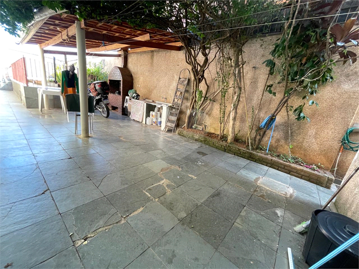Foto REO1095508