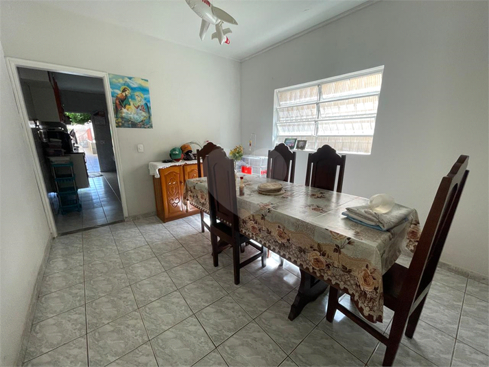 Foto REO1095508