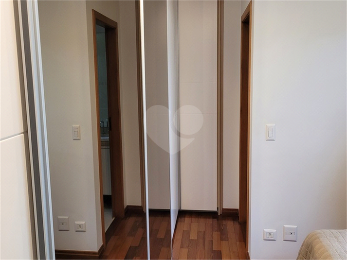 Foto REO1095522
