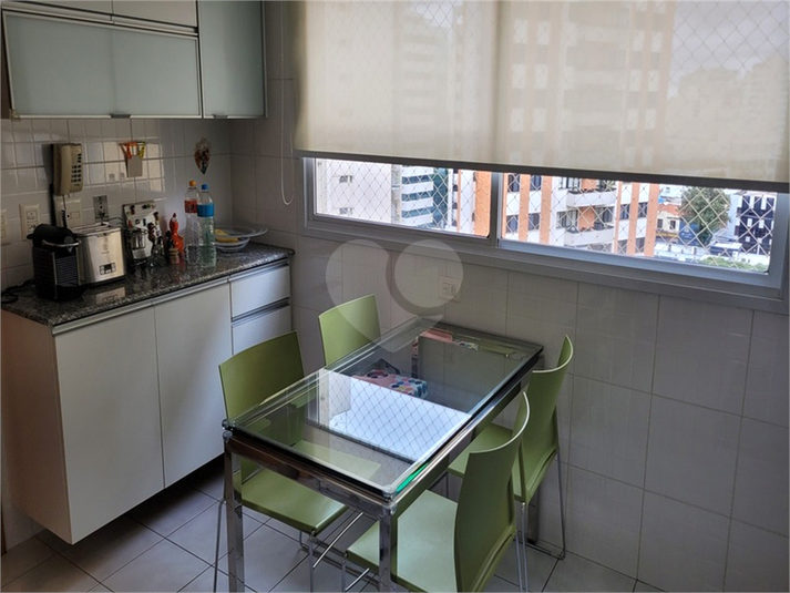 Foto REO1095522