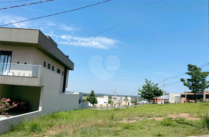 Foto REO1095548