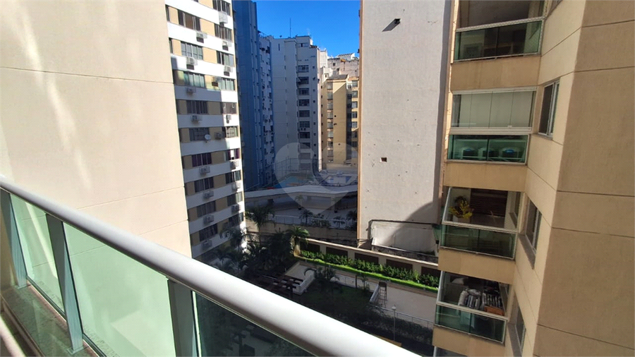 Foto REO1095549