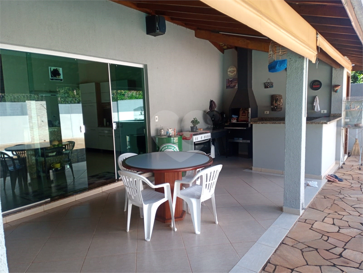 Foto REO1095552