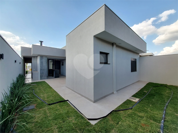 Foto REO1095569