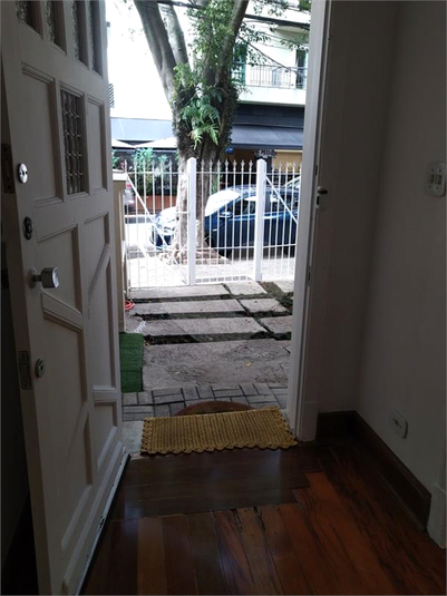 Foto REO1095576