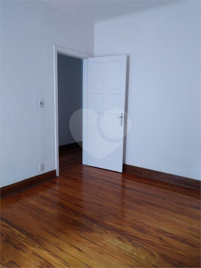 Foto REO1095576