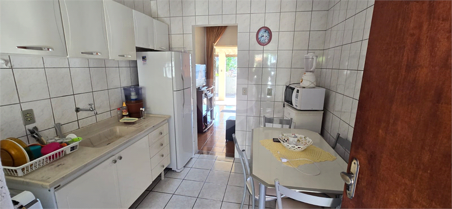 Foto REO1095597