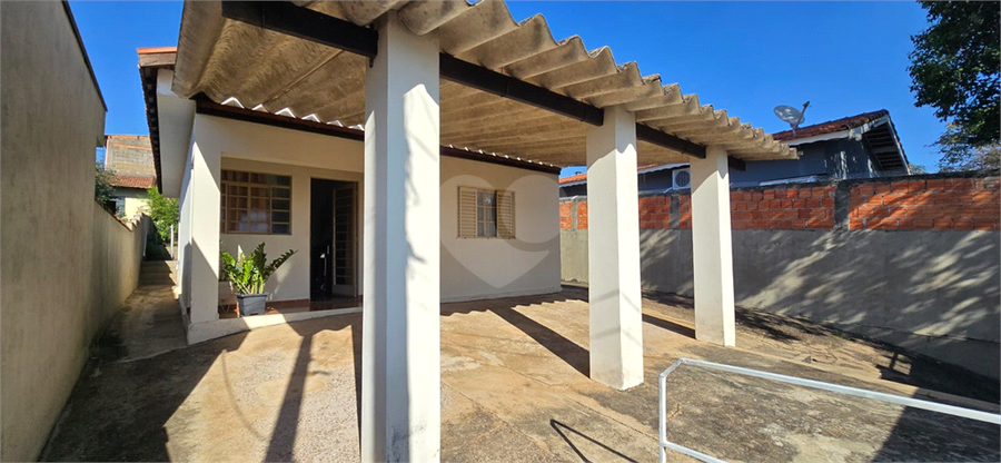 Foto REO1095597