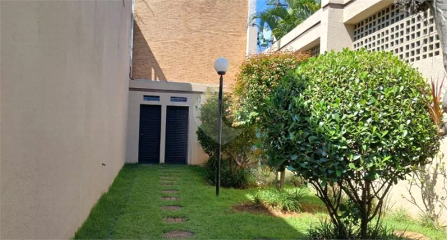 Foto REO1095598