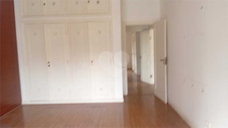 Foto REO1095663