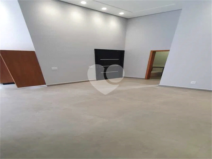 Foto REO1095683