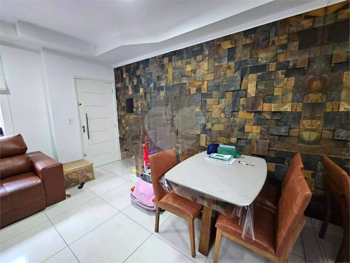 Foto REO1095695