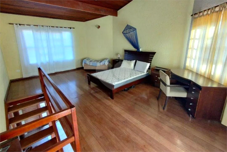 Foto REO1095777