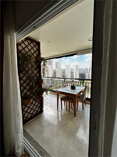 Foto REO1095785