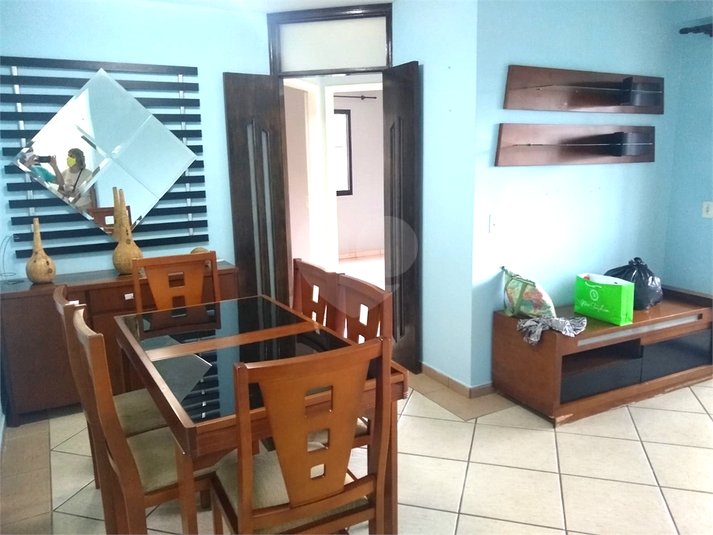 Foto REO1095790