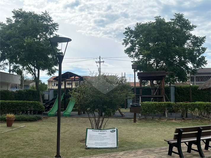 Foto REO1095814