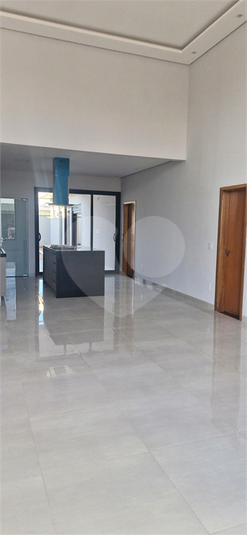 Foto REO1095814
