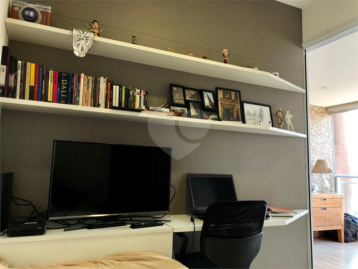 Foto REO1095827