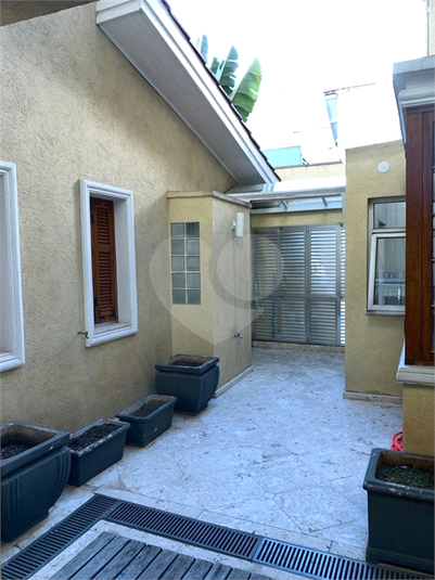 Foto REO1095837