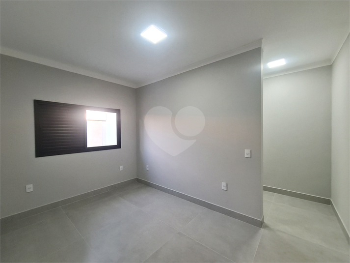 Foto REO1095840