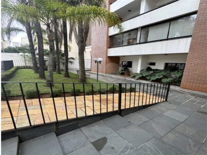 Foto REO1095844
