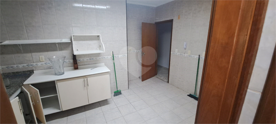 Foto REO1095855