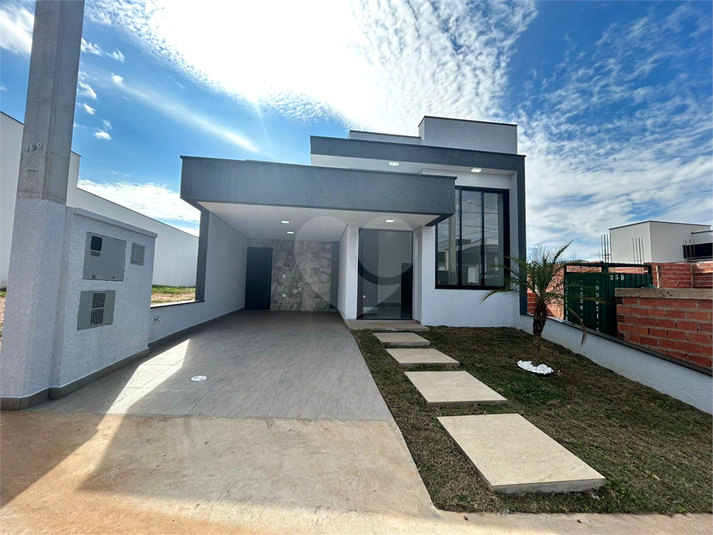 Foto REO1095861