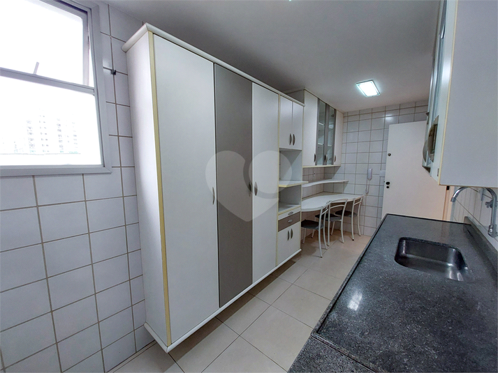 Foto REO1095865