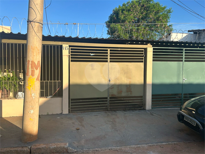 Foto REO1095879