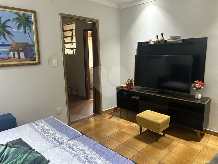 Foto REO1095879