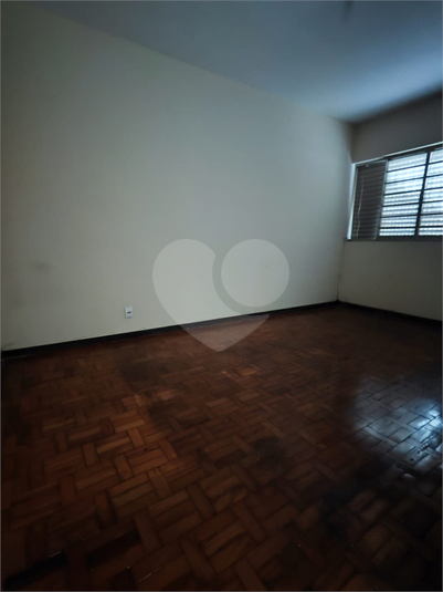 Foto REO1095883