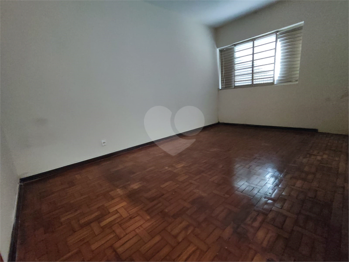 Foto REO1095883