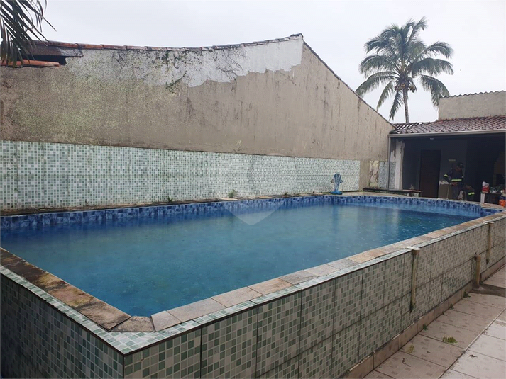Foto REO1095904