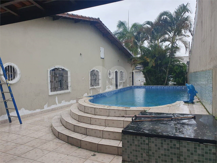 Foto REO1095904