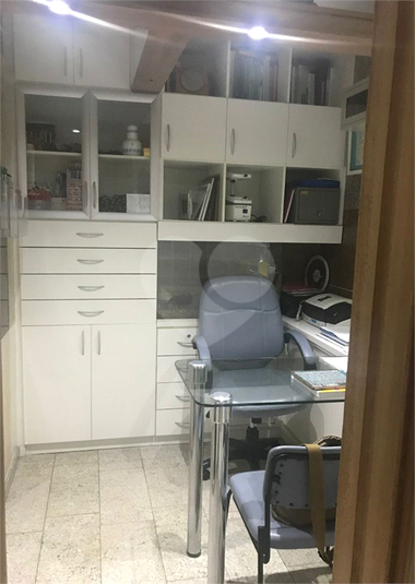 Foto REO1095917