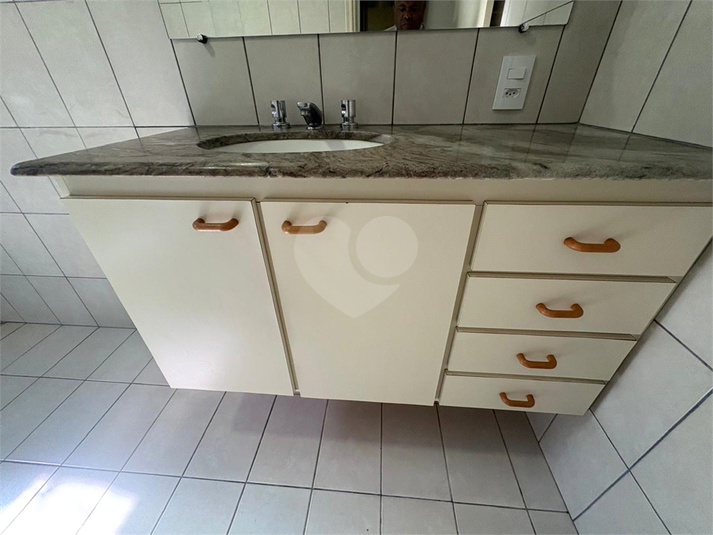 Foto REO1095920