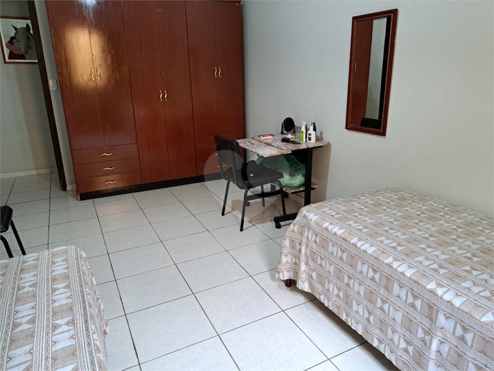 Foto REO1095921