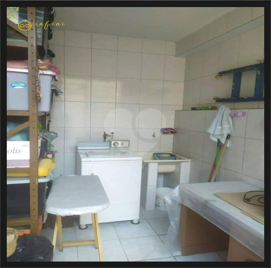 Foto REO1095921