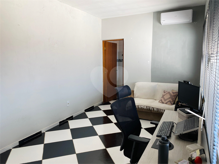 Foto REO1095922