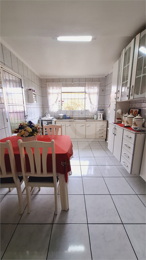 Foto REO1095939