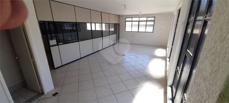 Foto REO1095949