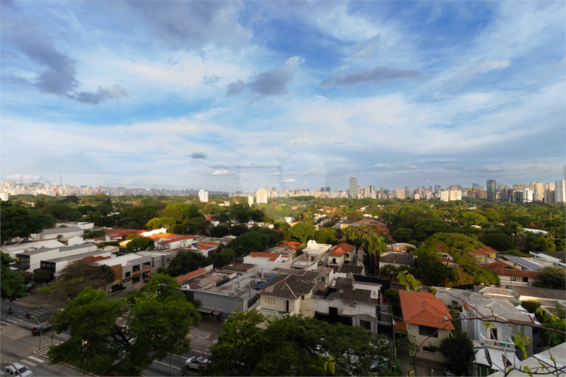 Foto REO1095950