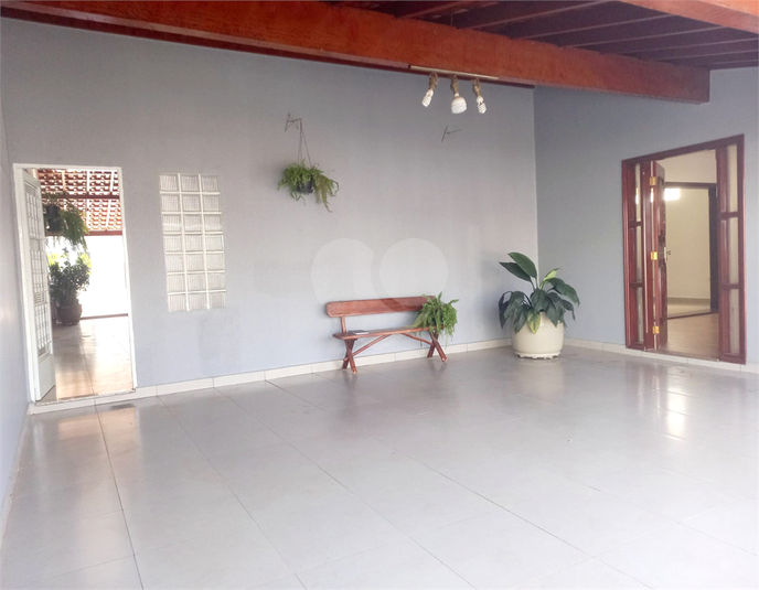 Foto REO1095957