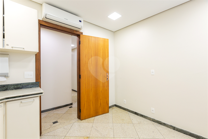 Foto REO1095974