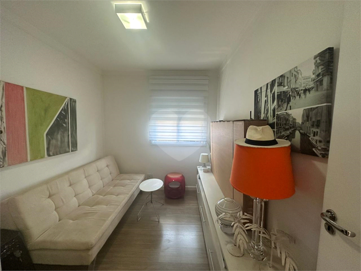 Foto REO1095977