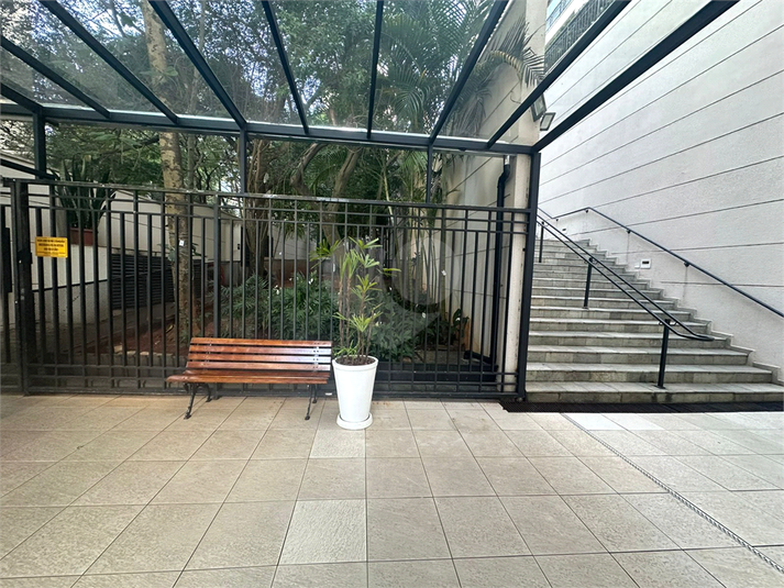 Foto REO1095977