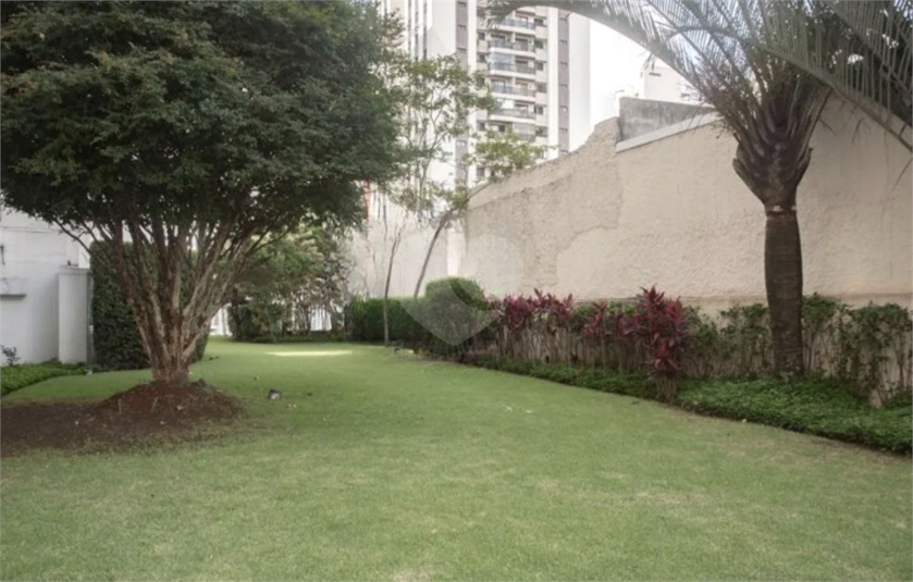 Foto REO1095980