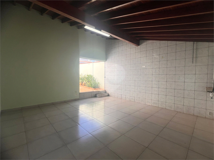 Foto REO1095989